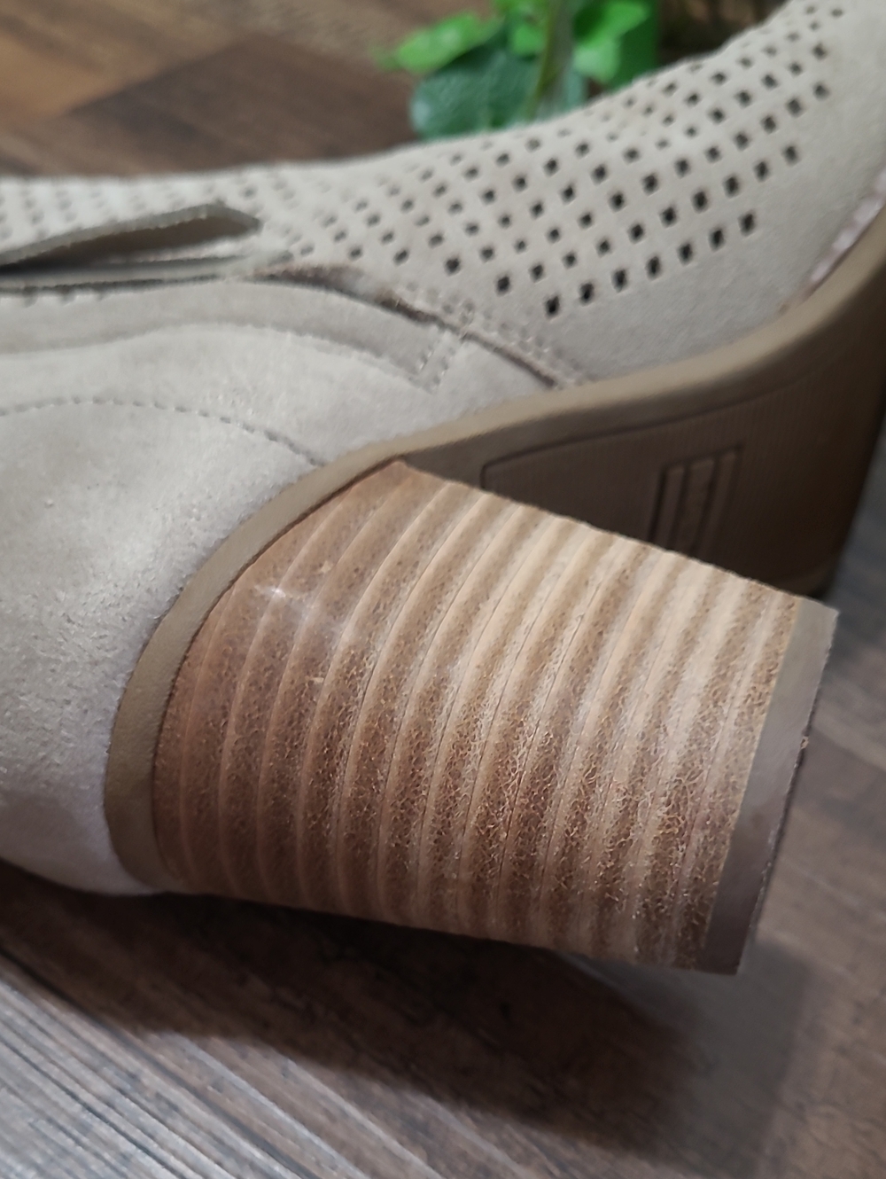 Toms Majorca Desert Taupe Perforated Peep Toe Suede Bootie - Picture 6 of 9